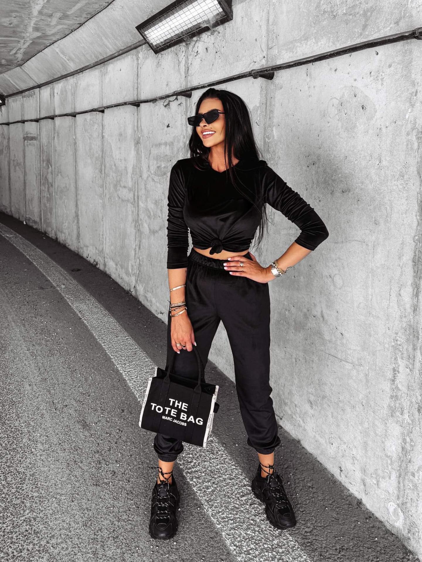 Teodora Black Tracksuit