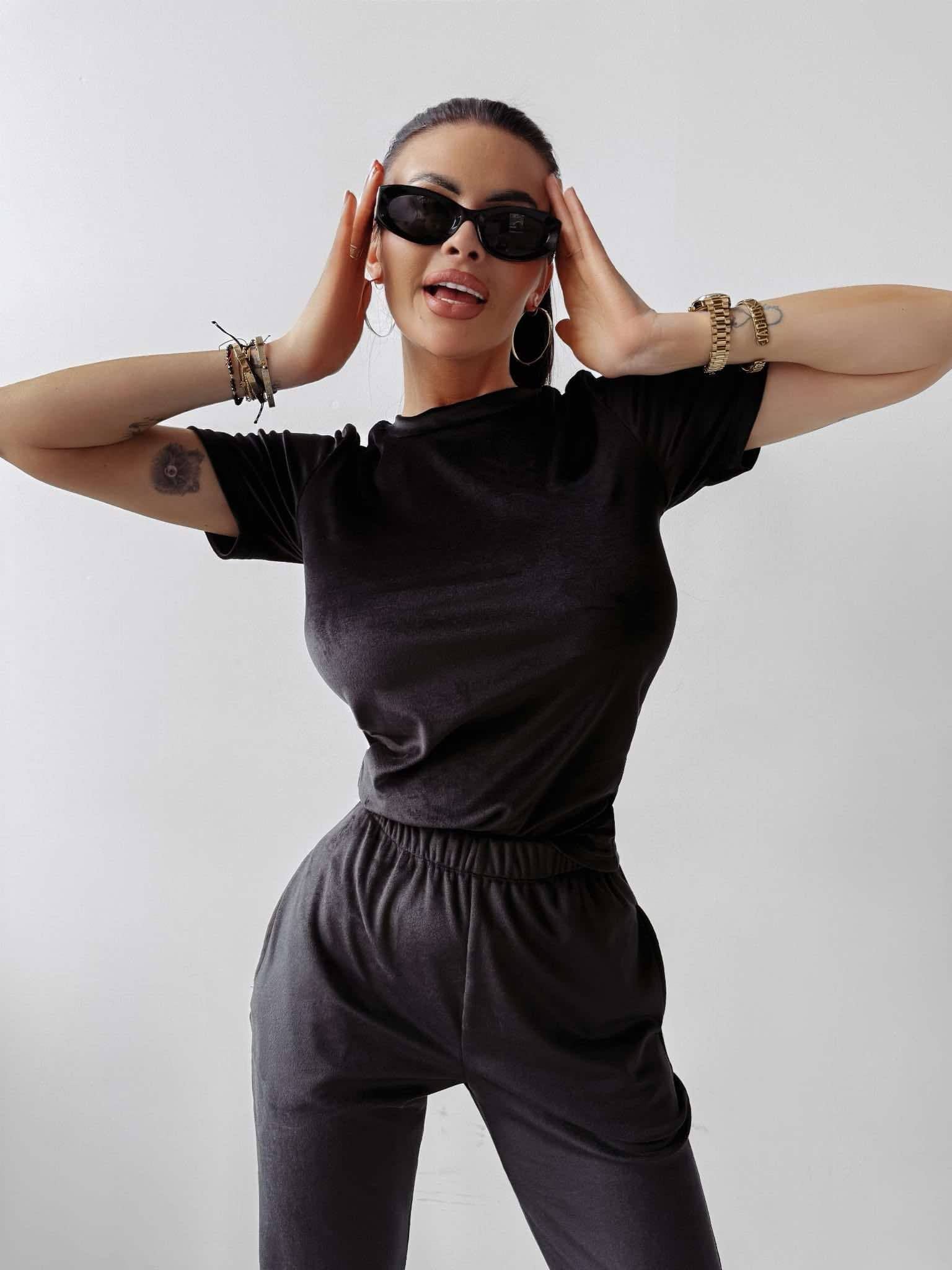 Rovy Black Tracksuit